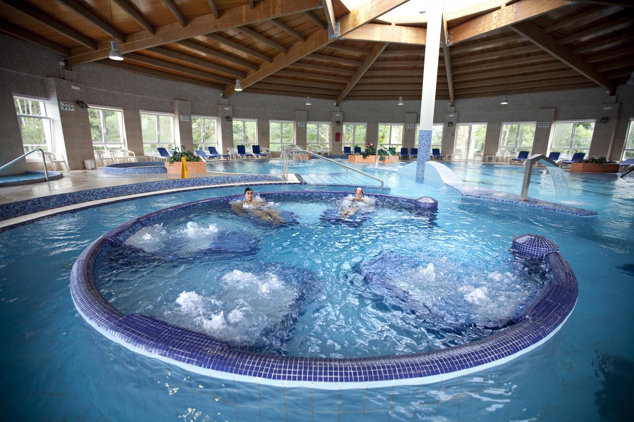 Termas De Cuntis - Hotel Castro Do Balneario Esterno foto